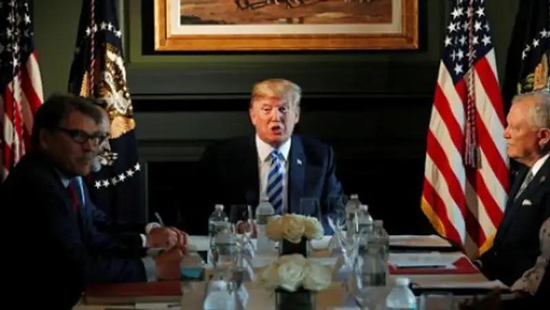 Названы самые позорные оговорки Трампа