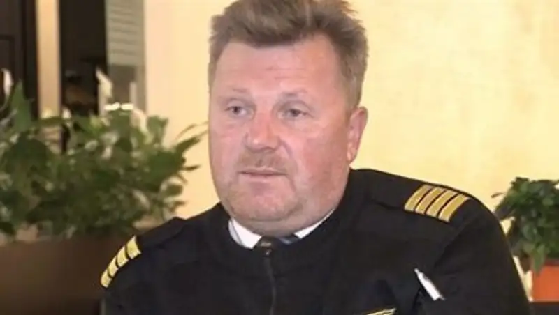 Летчик, посадивший самолёт без шасси, получил премию «Патриот года»