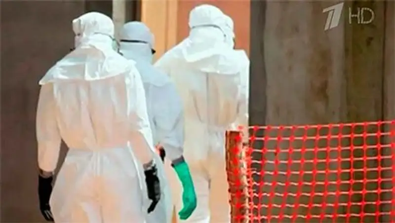 В Мадрид доставлен испанский священник, заразившийся лихорадкой Эбола в Западной Африке