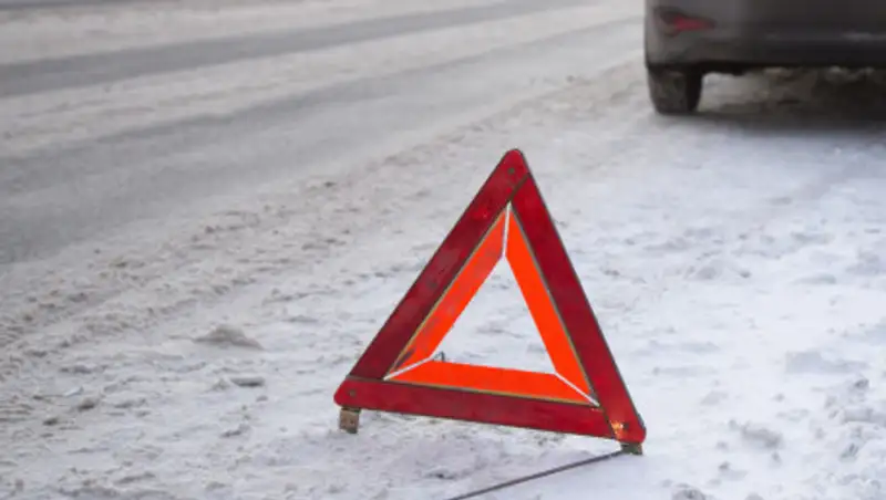 На трассе Жанаозен-Кызылсай три человека погибли в ДТП с трактором