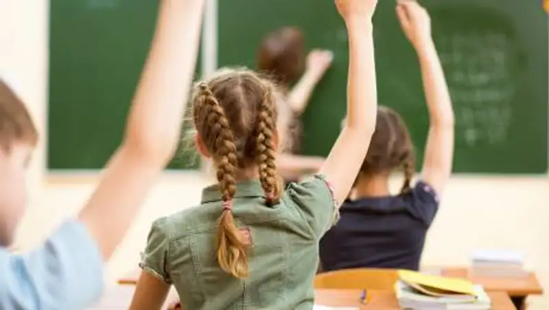 Детей не пустят в школы без вакцины - новый фейк гуляет по Казнету