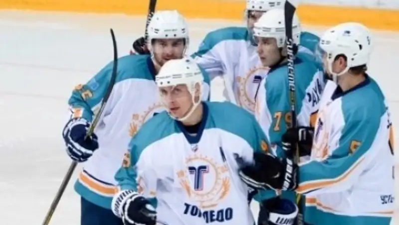 Хоккеисты «Торпедо» проиграли «Сарову» в матче ВХЛ