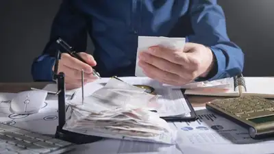 бухгалтер, фото - Новости Zakon.kz от 01.05.2023 17:41