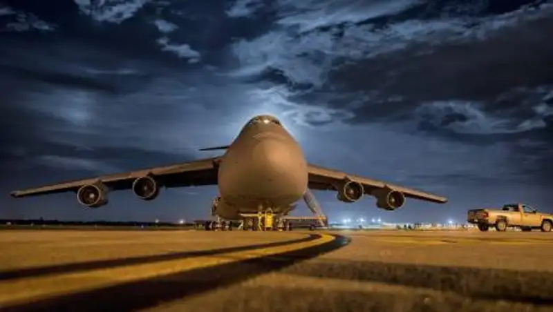 Рейсы массово отменяют в московских аэропортах