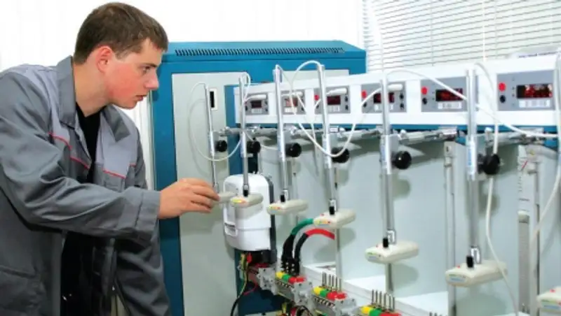 Қ.Айтмұхаметов: Астананың электр желiлерiндегi шығын 2,9%-ға азайды