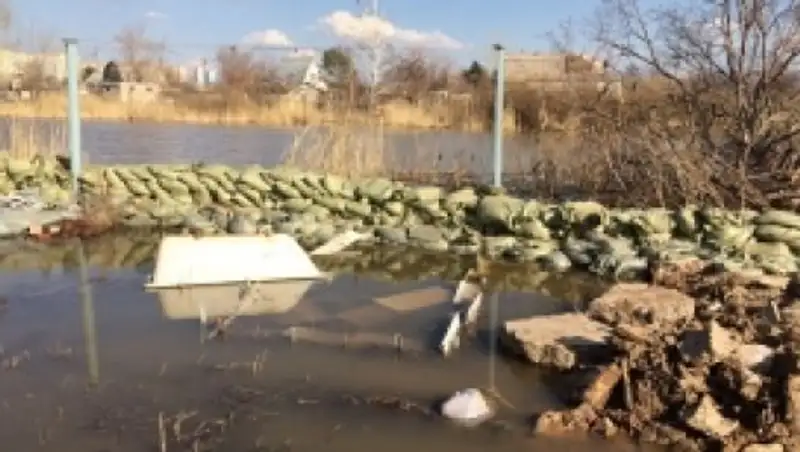 В столице продолжаются противопаводковые мероприятия