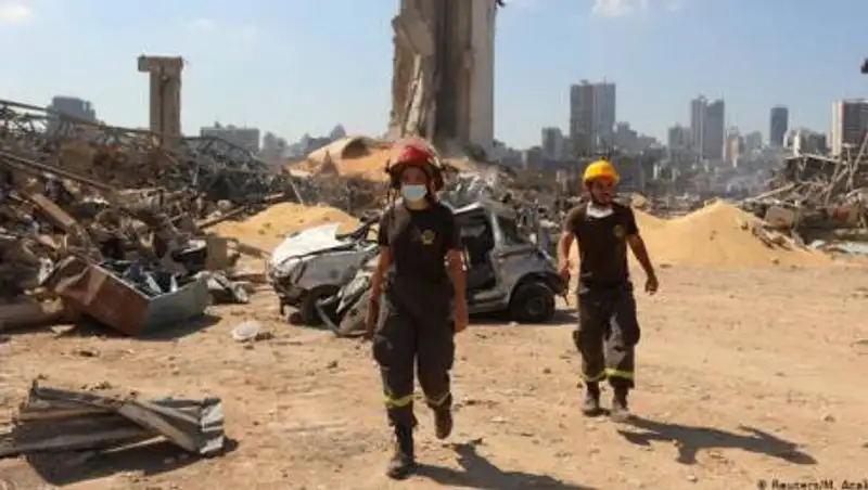 По делу о взрыве в порту Бейрута обвиняют экс-премьера Ливана