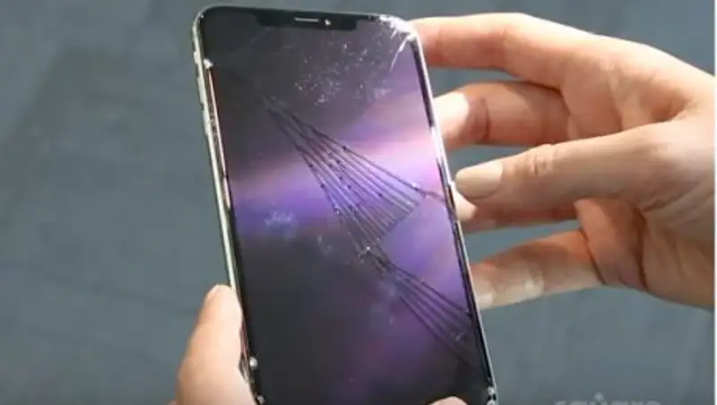 Новые iPhone не прошли проверку на прочность