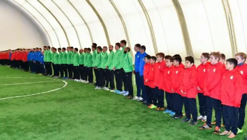 Крытый футбольный манеж открыли в Петропавловске