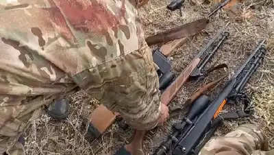 браконьеры ружье нацпарк, фото - Новости Zakon.kz от 01.08.2022 11:05