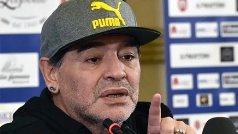 Марадона заявил о готовности возглавить сборную России по футболу