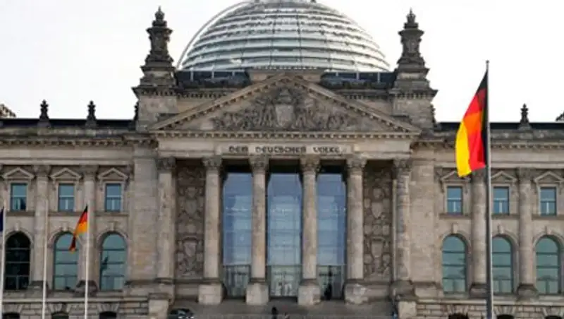 В здание Рейхстага бросили «коктейль Молотова»