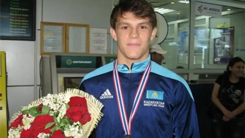 Казахстанский борец греко-римского стиля выиграл бронзовую медаль Олимпиады в Нанкине