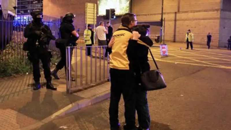 Смертник из Манчестера попал на видео за три дня до взрыва