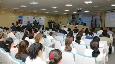 Пресс-служба акима Актюбинской области, фото - Новости Zakon.kz от 07.06.2018 18:07