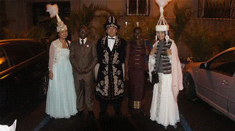 На фото Казахстанская делегация во главе с Нурланом Алимбетовым, Назгуль Бимаганбетовой и Мадиной Мурат. На фото Казахстанская делегация во главе с Нурланом Алимбетовым, Назгуль Бимаганбетовой и Мадиной Мурат. , фото - Новости Zakon.kz от 17.11.2014 23:20