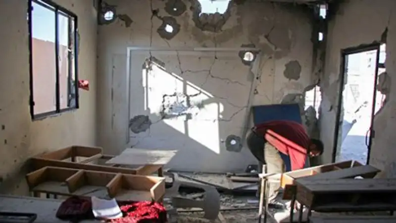 Белый дом назвал возможных виновников авиаудара по школе в Идлибе  