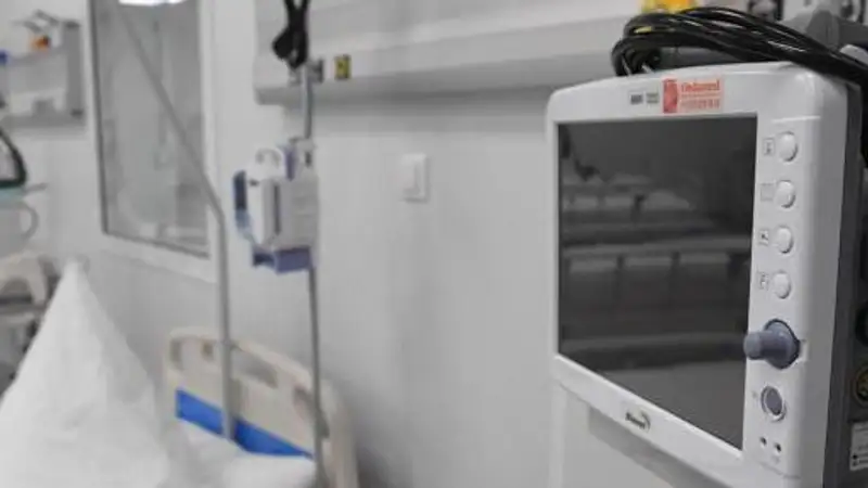 Топил печь: 13-летний мальчик обжег лицо и шею в ЗКО