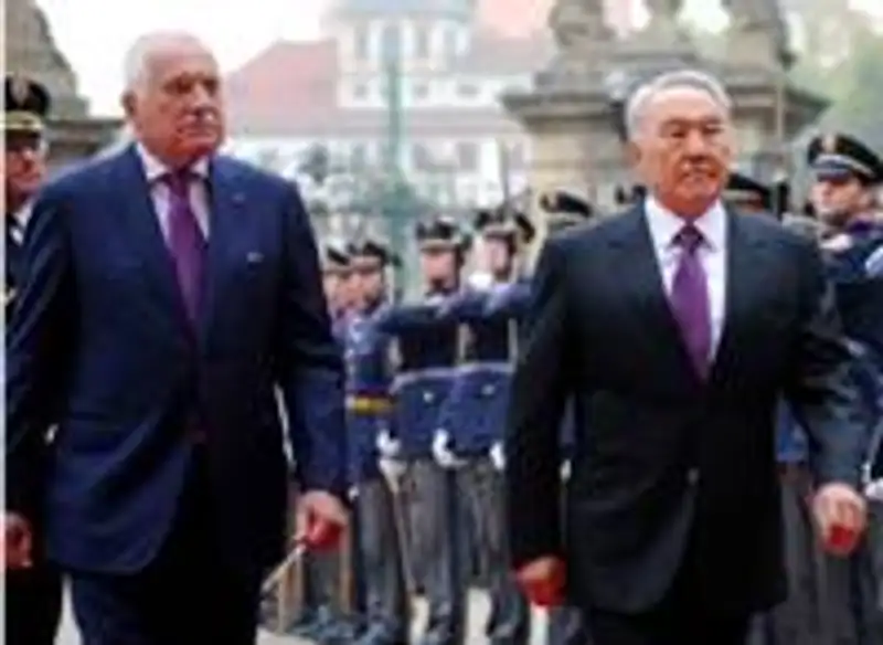 Президенты Казахстана и Чехии приняли участие в открытии бизнес-форума двух стран, фото - Новости Zakon.kz от 24.10.2012 21:45