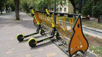 Электросамокаты, дороги, ПДД, Казахстан, фото - Новости Zakon.kz от 26.07.2022 13:08