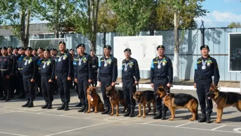 Военнослужащих военной полиции ВС РК наградили за успех в международном конкурсе