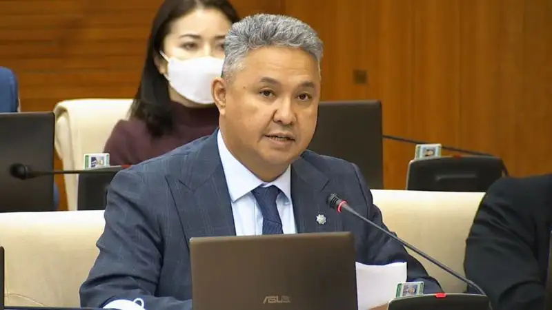 Азат Перуашев: О ряде важных финансовых направлений в Послании президента