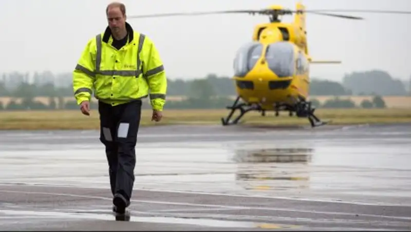 Принц Уильям покидает службу в армии ради своих королевских обязанностей