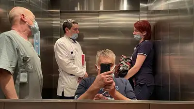 Российский актер Стас Садальский экстренно госпитализирован, фото - Новости Zakon.kz от 24.01.2023 07:24