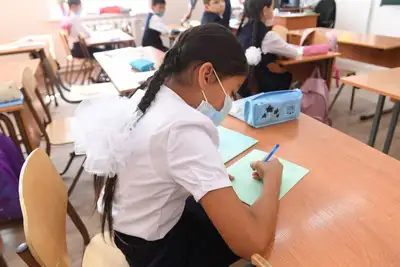 Учащиеся школ, фото - Новости Zakon.kz от 17.01.2022 13:58