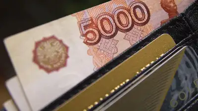 Аналитики зафиксировали возросшее количество денежных переводов из России, фото - Новости Zakon.kz от 29.03.2023 06:19