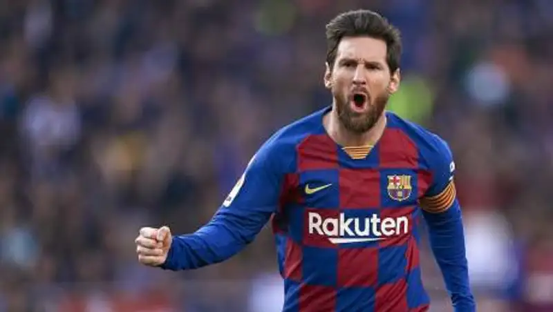 Рекорд Месси по голам отверг клуб Пеле