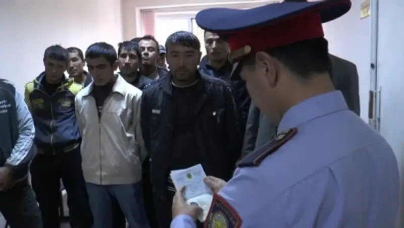 Около тысячи иностранцев выдворили из страны в ходе ОПМ "Нелегал" в Алматы