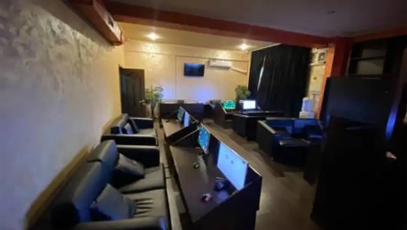 КНБ накрыл 10 подпольных казино в Алматы