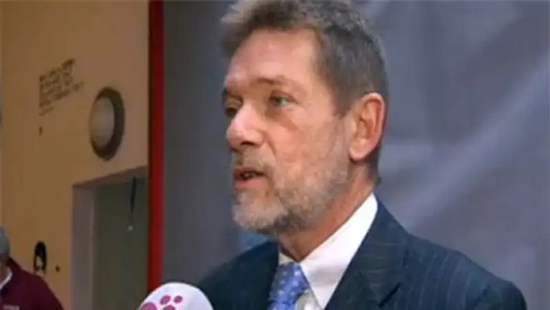 Бельгийский чиновник сорвал с катарской принцессы никаб