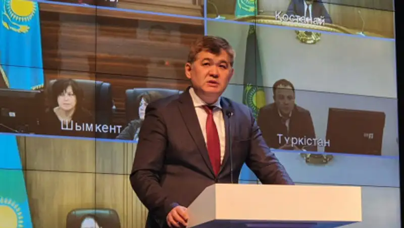 Минздрав: Медиков поселят в гостиницы и общежития