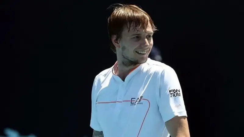 Александр Бублик проиграл в парном разряде турнира в Торонто