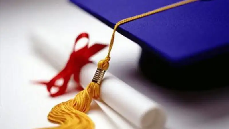 Вузам Казахстана выделили более 53 тысяч грантов