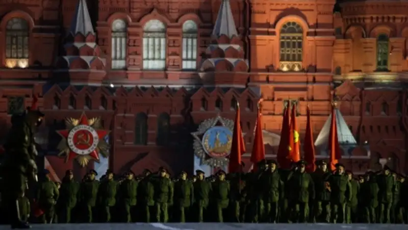 Репетиция парада Победы началась на Красной площади