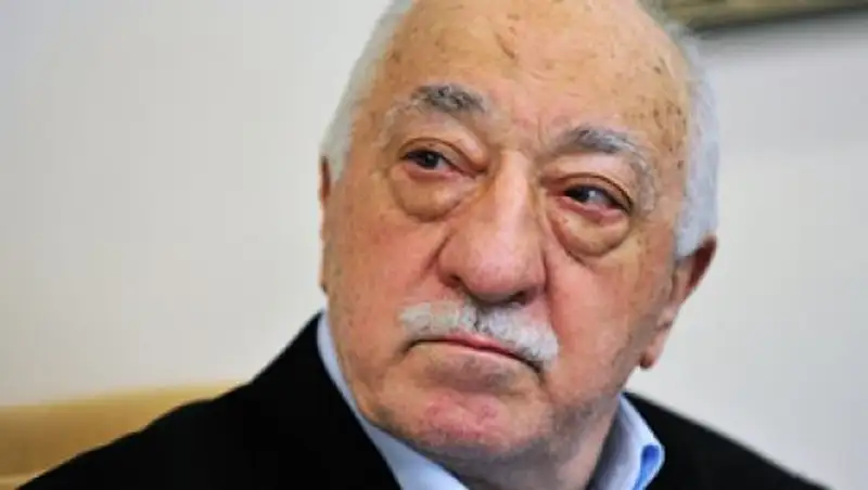 Власти Малайзии выдали Турции трех сторонников Гюлена