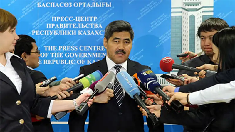 Ахметов поручил обеспечить качественную подготовку сборной к зимним Олимпийским Играм, фото - Новости Zakon.kz от 05.12.2013 20:30