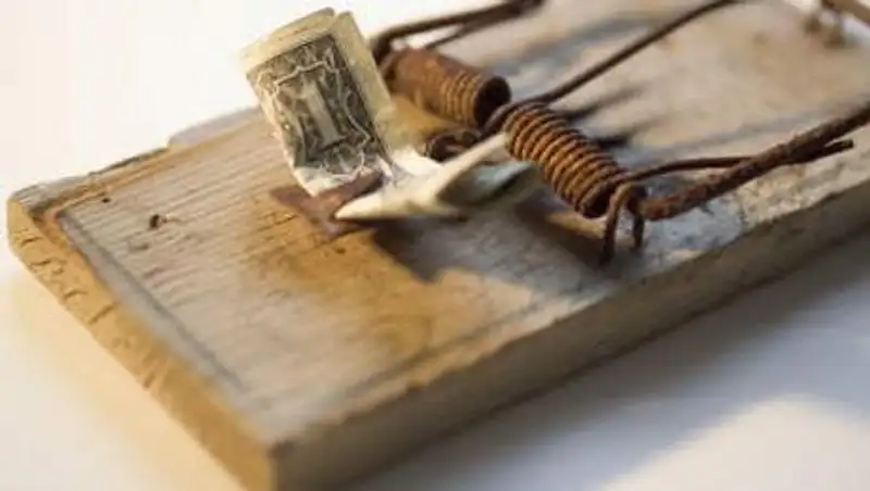 Чиновники Казахстана разделятся на «красавчиков» и попавшихся