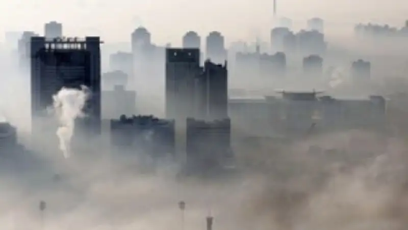 Уровень загрязнения воздуха в Сингапуре впервые достиг критической отметки