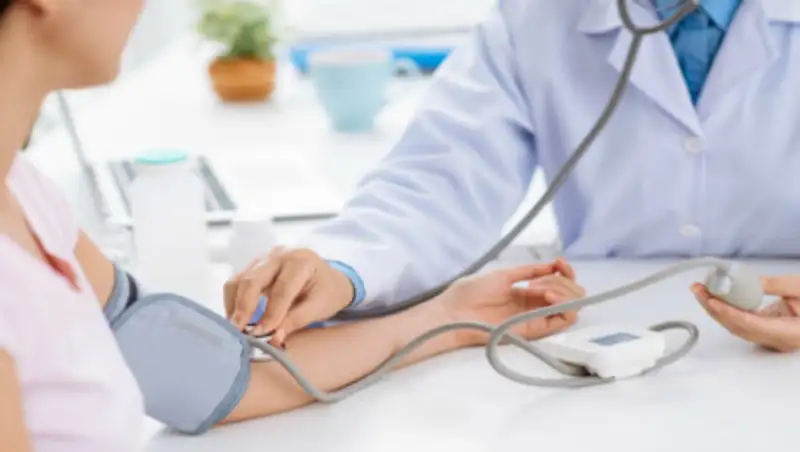 С чего начнется возобновление плановой медпомощи казахстанцам