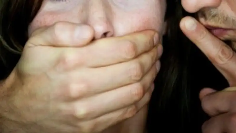 В Костанае на 15 лет лишили свободы отца изнасиловавшего собственную дочь