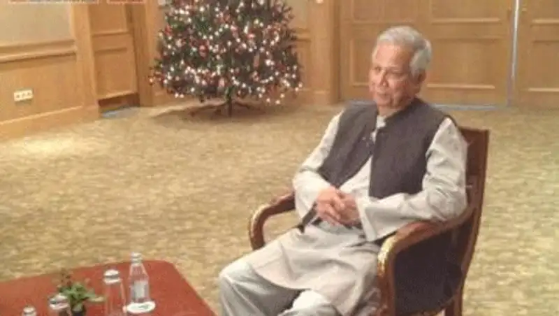 Бангладешский банкир назвал проценты по микрокредитам в РК сумасшедшими, фото - Новости Zakon.kz от 04.12.2013 01:02