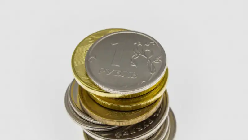 Казахстанцы стали меньше покупать рубль