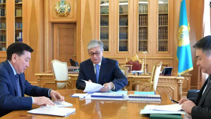 Глава "Казмунайгаза" рассказал Токаеву о подготовке компании к IPO