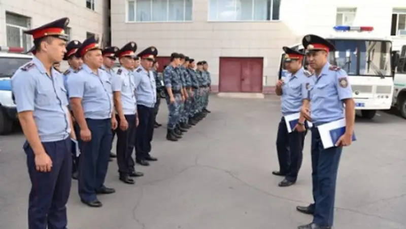 У участковых инспекторов появится служебный транспорт