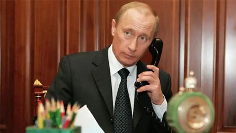 Путин и Баррозу обсудили отношения между Россией и ЕС