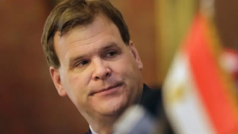 Глава МИД Канады решил уйти в отставку